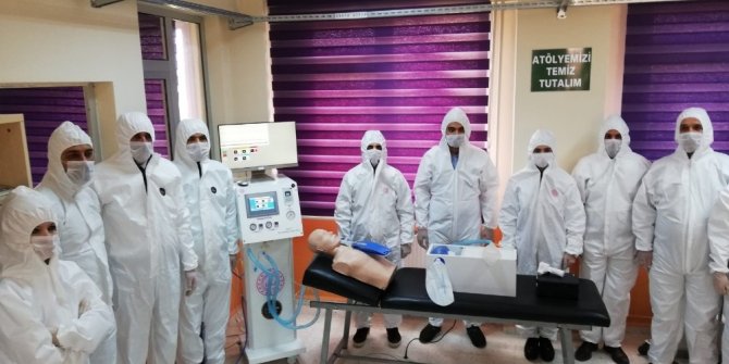 Hatay’da teknik lisede solunum cihazı üretildi