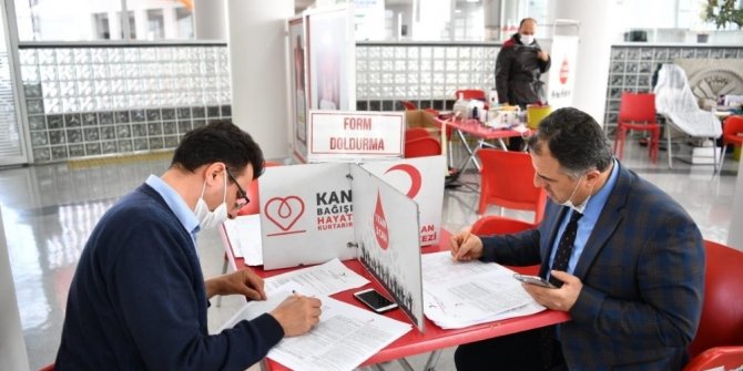 Malatya Büyükşehir Belediyesinden kan kampanyasına destek
