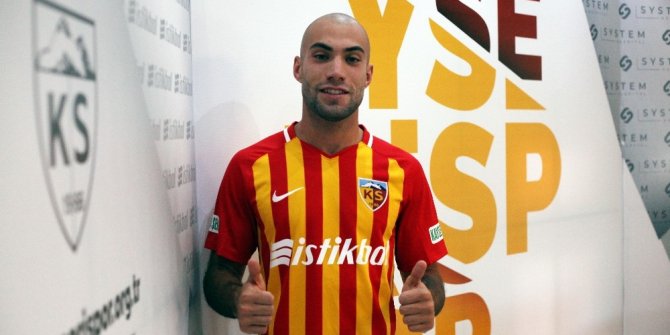 Aksel Aktaş: "Futbol oynamayı özledim"