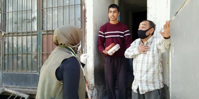 Osmangazi’de psikologlar vatandaşın ayağına gidiyor