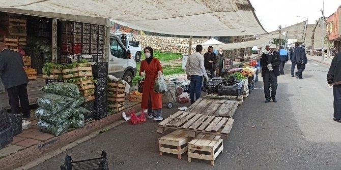 Halk pazarı korona virüs tedbirleri kapsamında kurulmadı