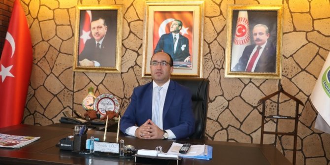 Başkan Mustafa Çöl “Biz Bize Yeteriz Türkiye’m” kampanyasına maaşını bağışladı