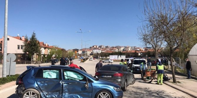 Eskişehir’de trafik kazası: 3 yaralı