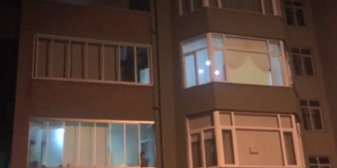 Kadın cinayetine kurban giden Gamze Pala için ses çıkardılar, ışıkları yakıp söndürdüler