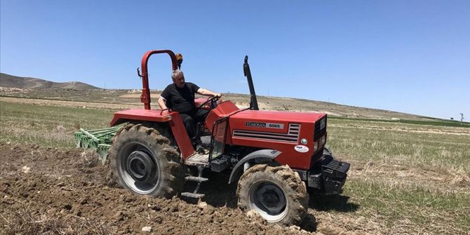 BBP Genel Başkanı Destici hayatı "köyüne" sığdırdı