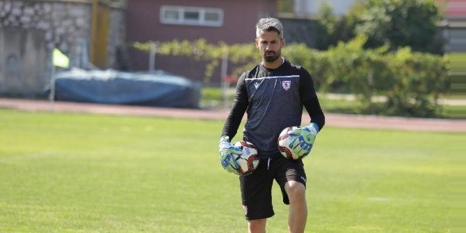 Samsunspor kaleci Ahmet Altın'ın babası Kovid-19 nedeniyle hayatını kaybetti