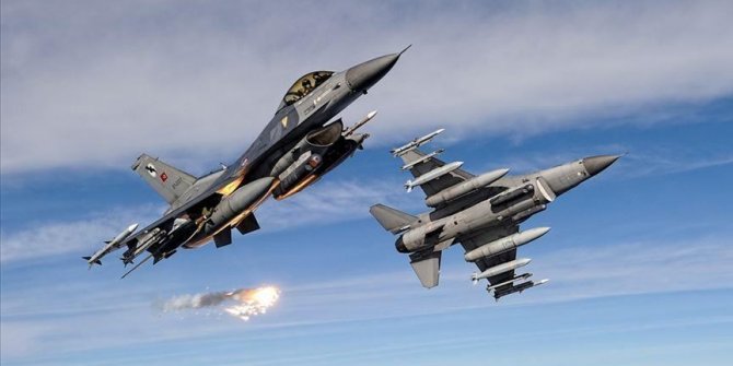 Turkish jets 'neutralize' 8 PKK terrorists in N. Iraq