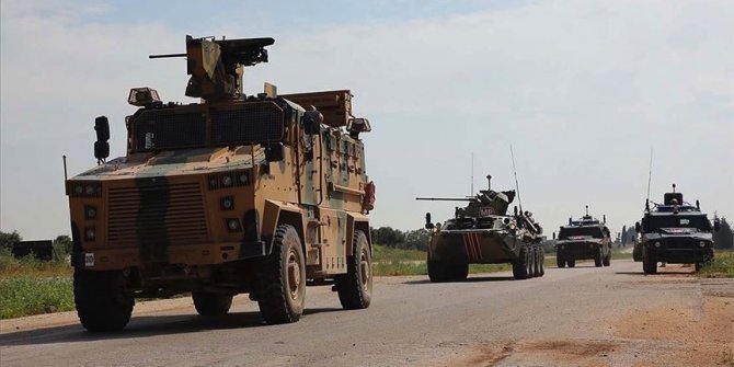 Turkish, Russian forces hold 7th joint patrol in Syria