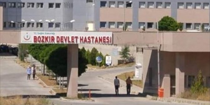 Konya'da Kovid-19 tedavisi tamamlanan doktor taburcu oldu