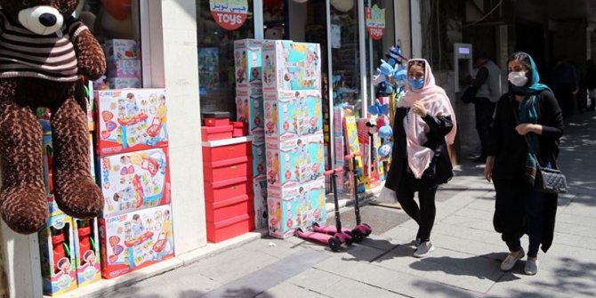İran'da koronavirüs kaynaklı can kaybı 6 bin 91'e yükseldi