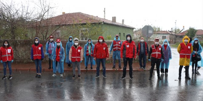 Türk Kızılaydan ramazanda yemek yardımı