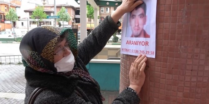 Sokak sokak gezip engelli oğlunu arıyor