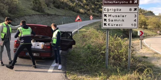 Köylere gidip ihtiyaç sahibi ailelere ulaşıyorlar
