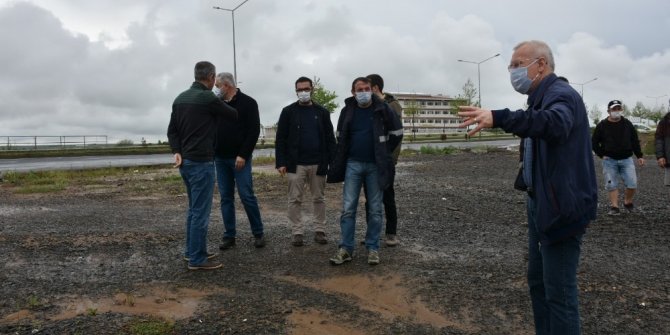 TESKİ Genel Müdürü İçöz, yoğun yağış nedeniyle birçok noktada incelemede bulundu