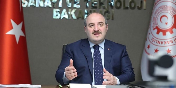 Bakan Varank: "Yerli solunum cihazları Somali’ye nefes oldu"