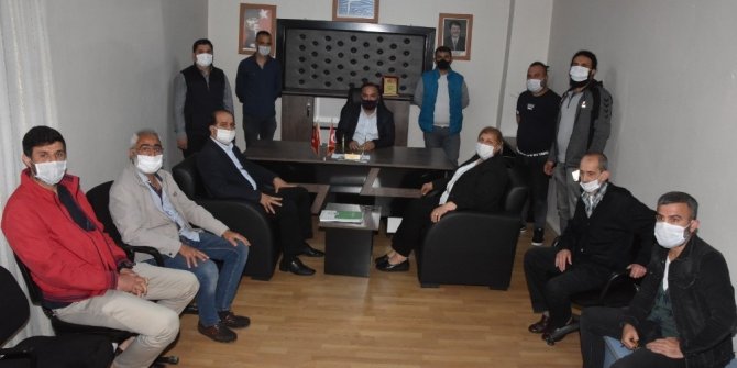 Başkan Erdem’den kuaför ve berberlere destek sözü