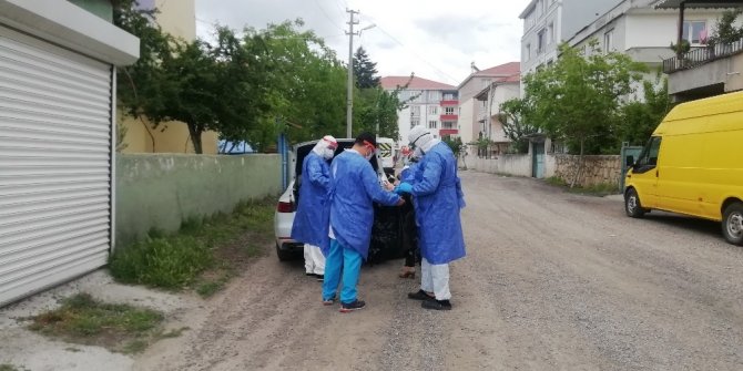 Gölbaşı ilçesinde filyasyon ekibi tarama testleri yaptı