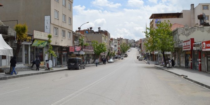 Tedbirler sonrası Besni’de sessizlik hakim oldu