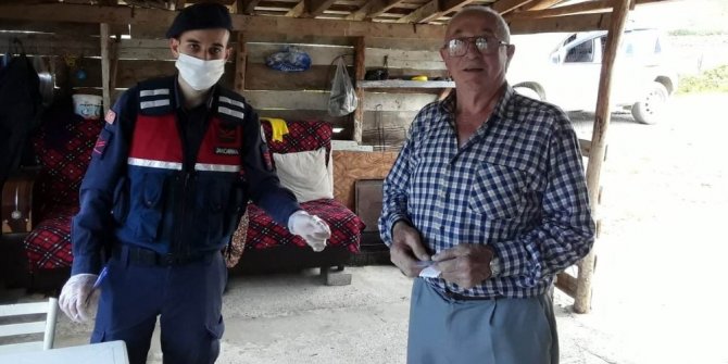 Kaymakam Zaman: “Yeter ki sizler evinizde kalın, biz ayağınıza geliriz”