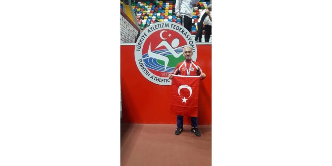 42 yıllık milli atlet madalyasını kimsesiz çocuklar için satıyor