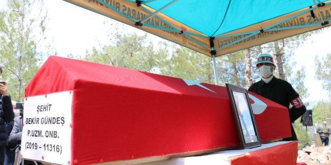 Kahramanmaraşlı şehit son yolculuğuna uğurlandı