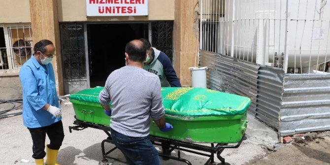 İçtiği kolonya sonrası komaya giren kişi öldü