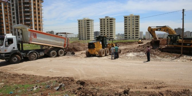 Karaköprü’de yol çalışmaları