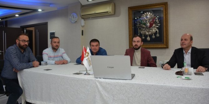 AK Parti Şuhut İlçe Başkanlığı grup toplantı
