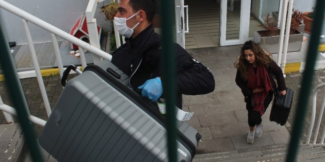 İngiltere’den döndükten sonra Kocaeli’de karantinaya alınan 342 kişi tahliye edildi