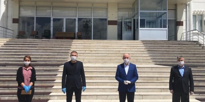 Karantinadaki vatandaşlardan ‘Biz Bize Yeteriz Türkiyem’ kampanyasına destek