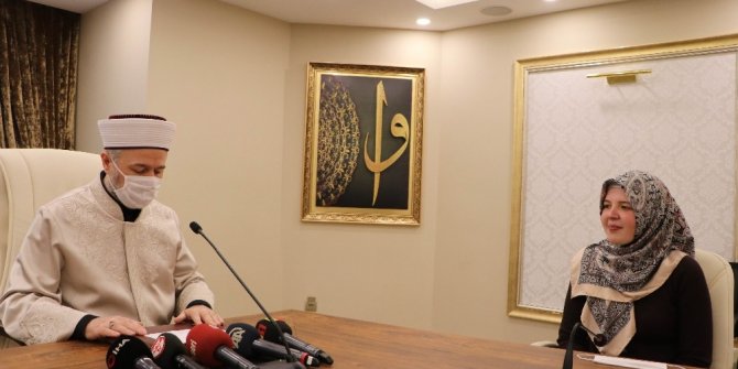Ramazan ayının atmosferinden etkilendi, Müslüman oldu
