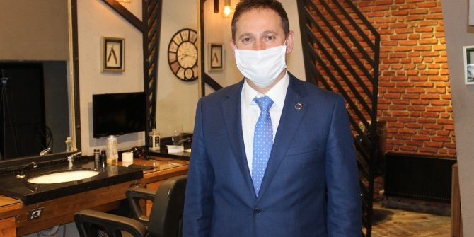 Ankara’da berberler dükkanlarını sterilize ederek açmaya hazırlanıyor