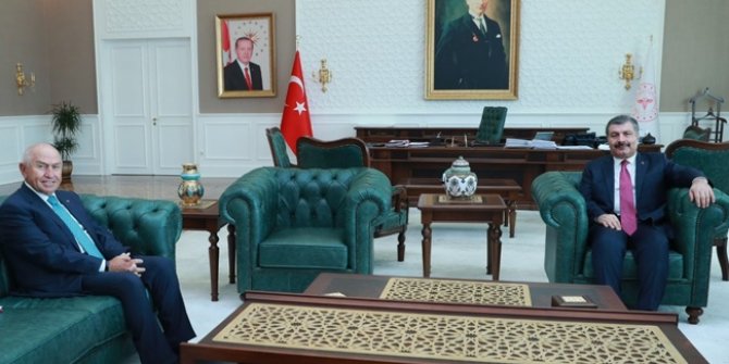 Sağlık Bakanı Fahrettin Koca TFF Başkanı Nihat Özdemir ile görüştü