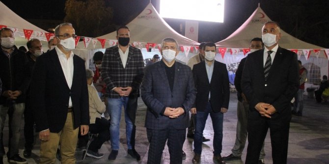 Kızılay’ın kan bağışı davet çağrısına AK Parti ve MHP’li başkanlardan destek