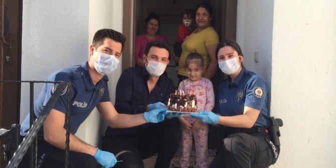 Polis ekiplerinden 5 yaşındaki minik Aysima’ya sürpriz doğum günü