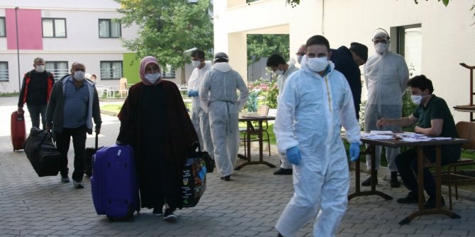 Hollanda’dan getirilerek karantinaya alınan 349 kişinin tamamı evlerine gönderildi
