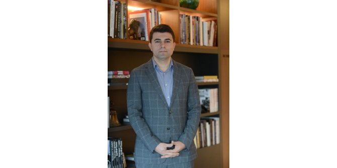 Sosyal mesafeli mağazacılık uygulamasıyla showroomlarını yeniden açıyorlar