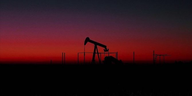 Brent petrolün varili 30,01 dolardan işlem görüyor
