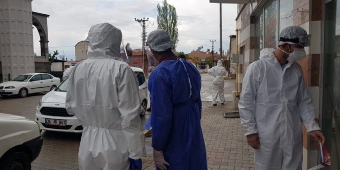 Korona virüs değil asılsız söylentiler kasabadaki iki mahalleyi etkiledi
