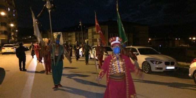 Mehteran eşliğinde “Onbeşi”