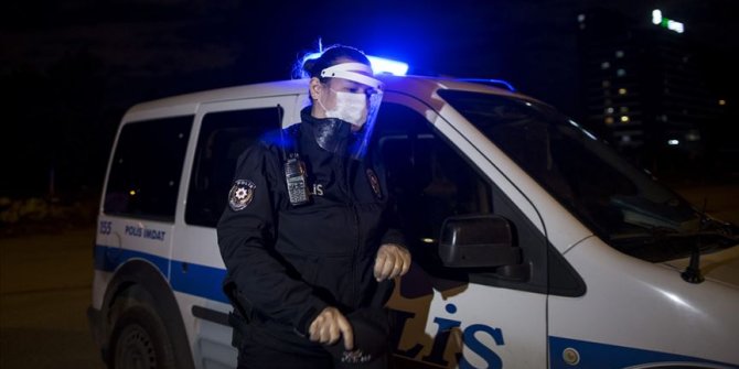 İki kutsal görevi bir arada yürütüyorlar