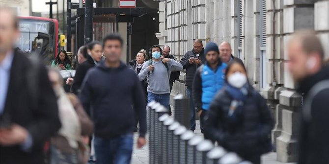 İngiltere'de Kovid-19 ölümleri 33 bini aştı