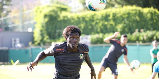 Beşiktaş imzaları attıracak