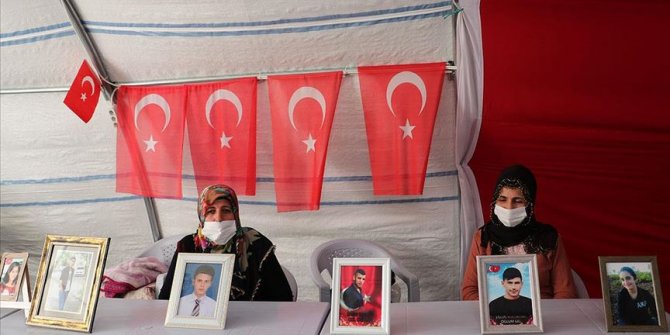 Turkey: Mothers’ sit-in against PKK terror continues