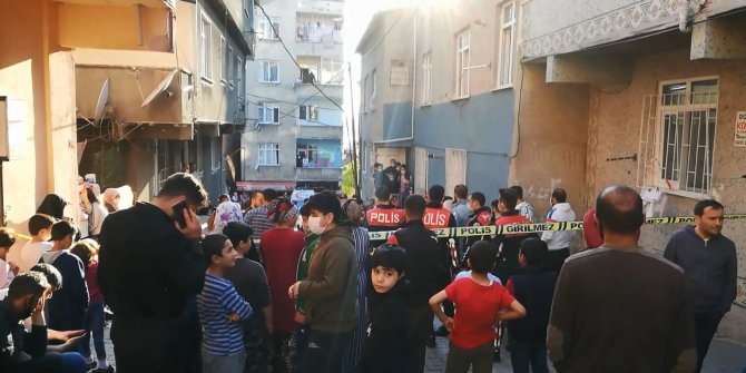 Evinin terasından düşen kişi hayatını kaybetti