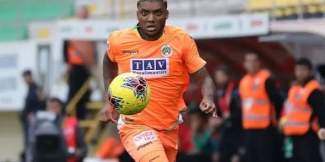 Junior Fernandes Başakşehir ile anlaştı!