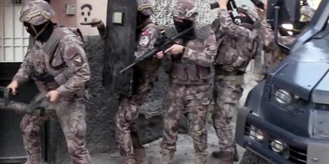 Özel harekatlı 'torbacı' operasyonunda 17 gözaltı
