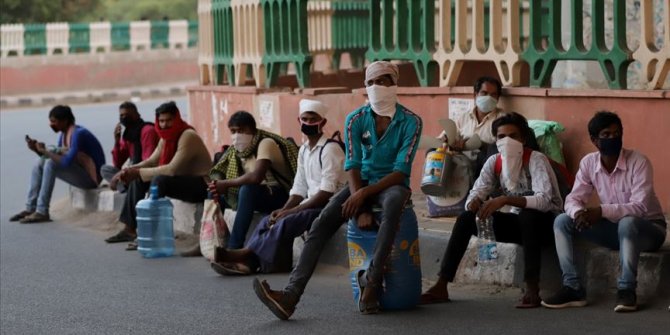 Hindistan'da son 24 saatte 8 bin Kovid-19 vakası tespit edildi