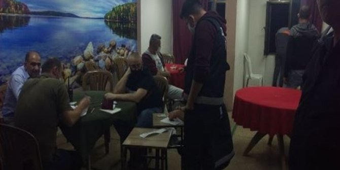 Kumar oynayan 12 kişiye 14 bin 700 TL idari para cezası