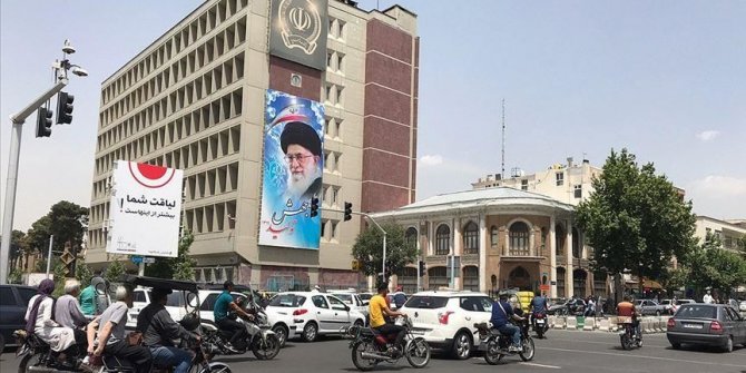 Iran's death toll from pandemic surpasses 8,200